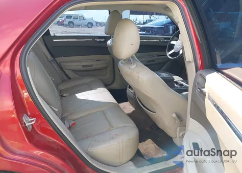 2008 Chrysler 300 Touring z USA, uszkodzony, nr VIN 2C3KA53GX8H105653